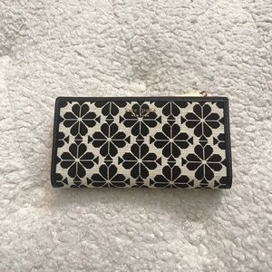 Kate Spade Spade Flower Jacquard Large Slim Bifold Wallet Black